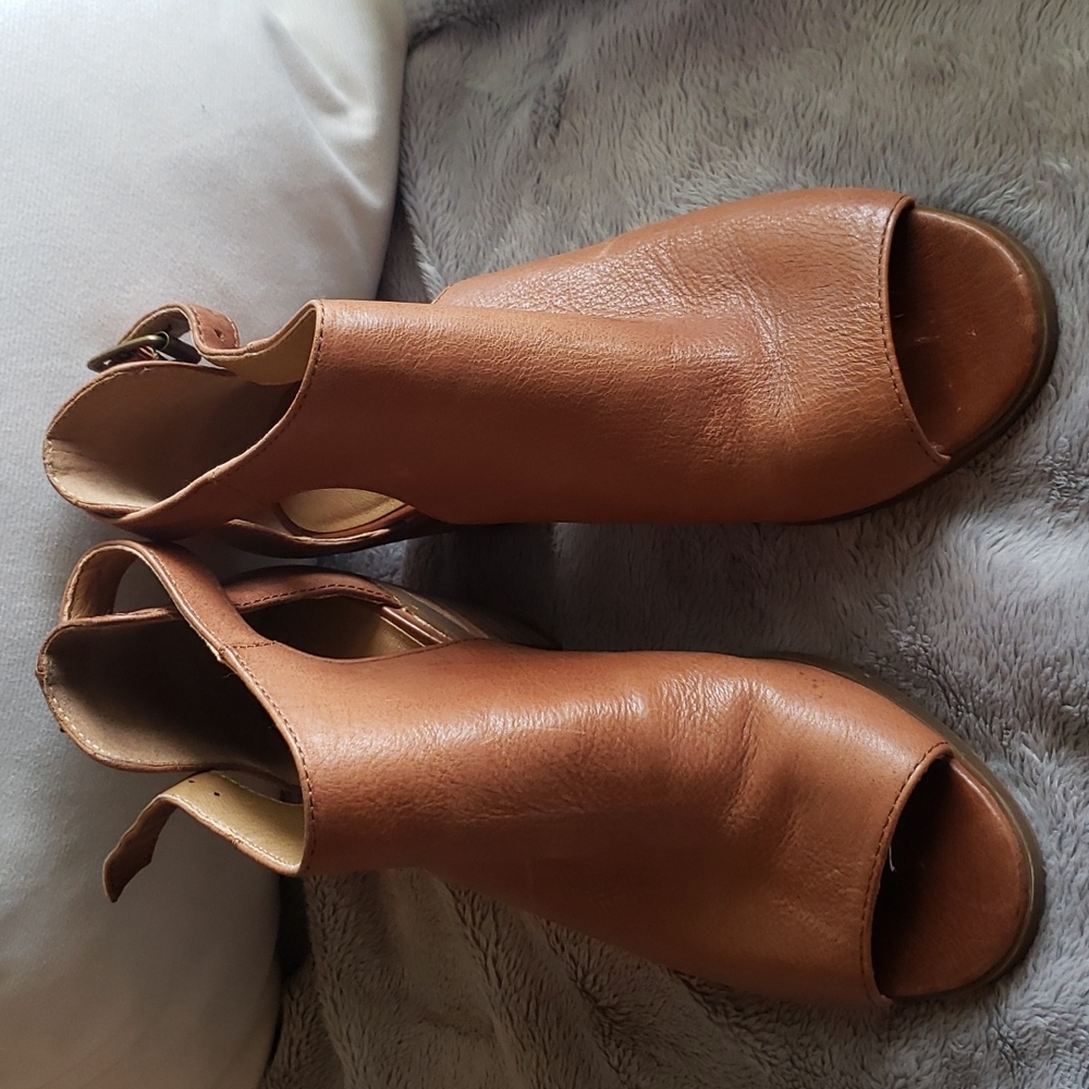 Lucky Brand Barimo Bootie Open Toe Tan Leather Upper Size 6M